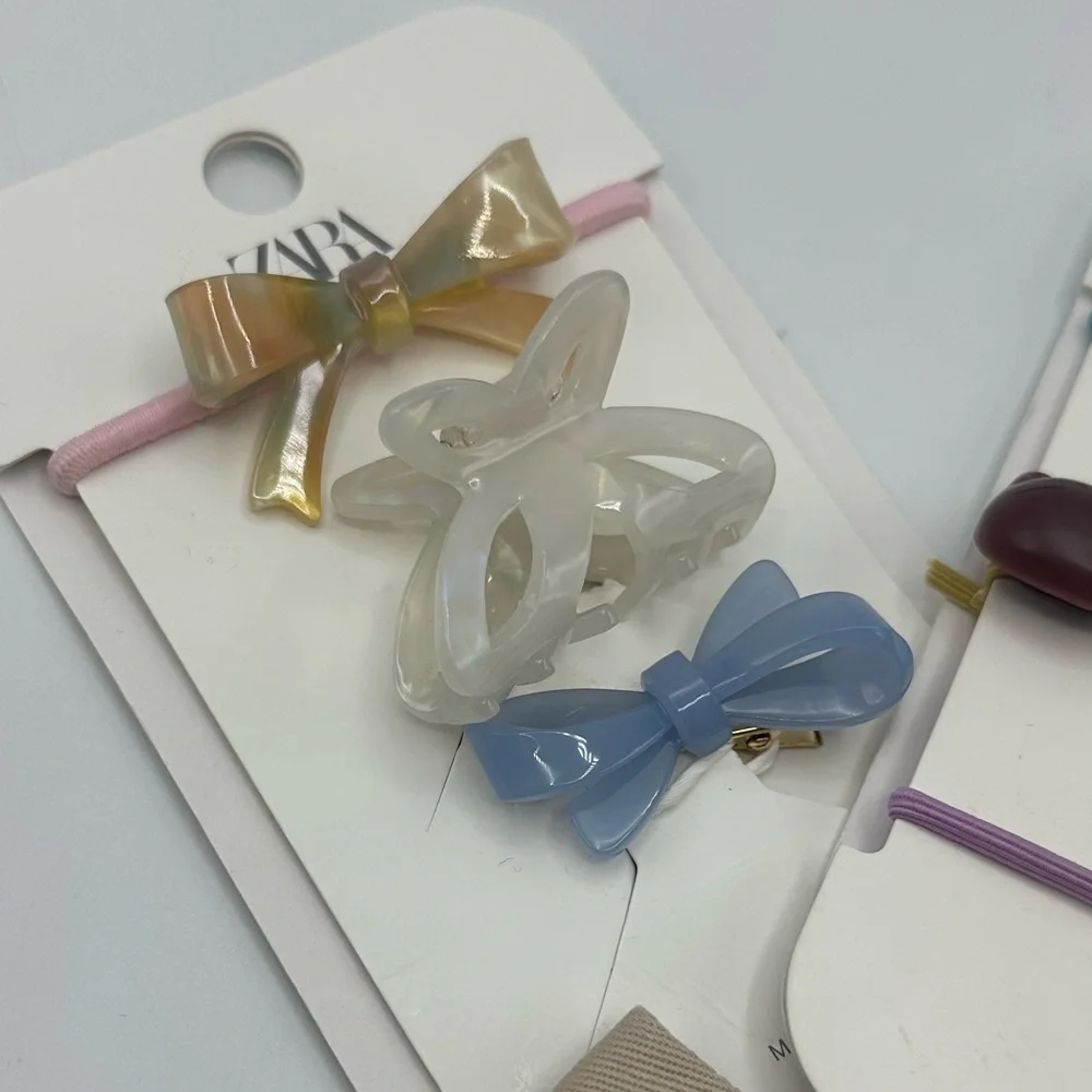Zara Kids/Girls Pastel Hair Accessories Set.